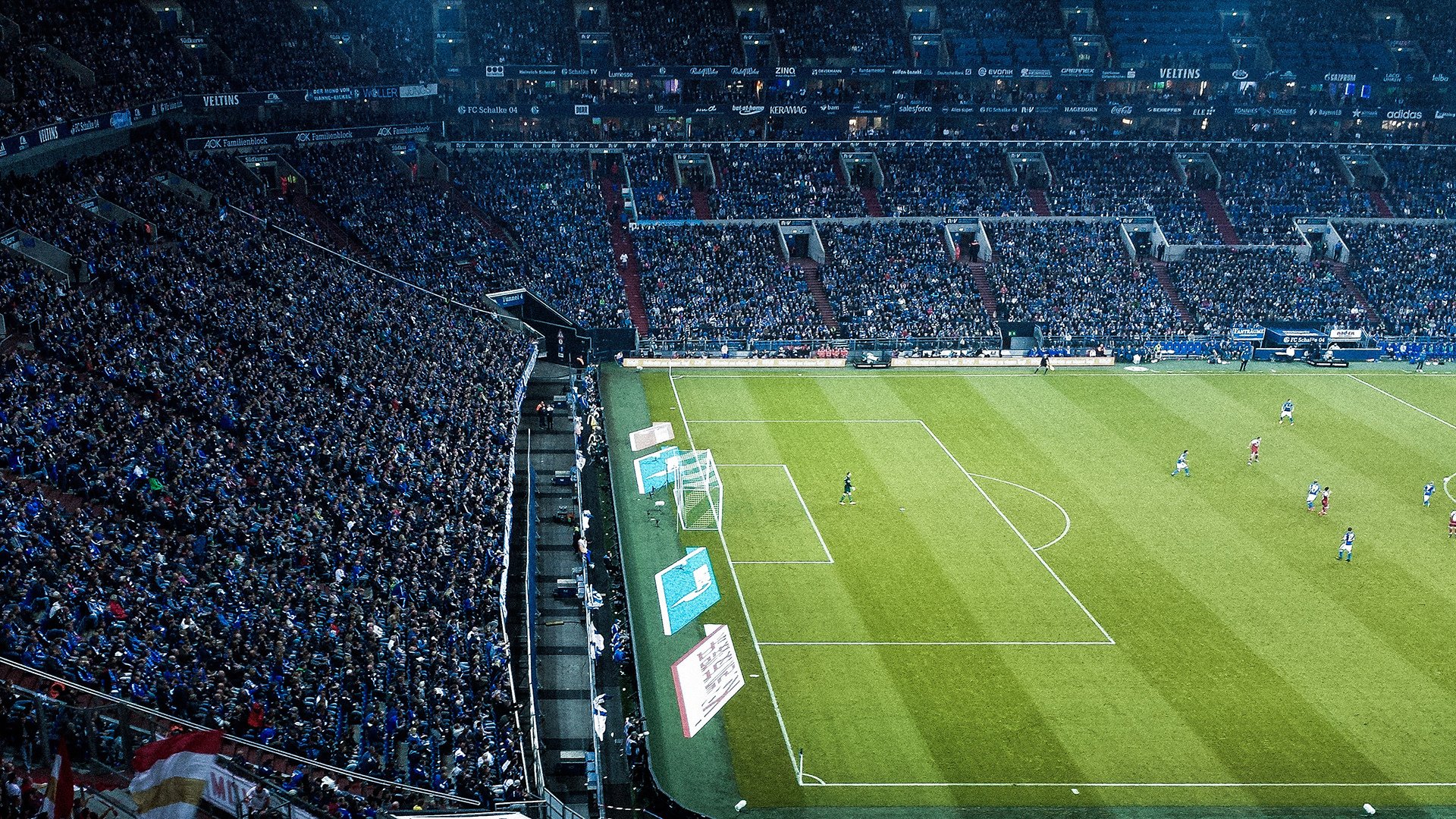 爱游戏登录入口-德甲荣耀之战：速度、力量、智慧全面爆发！，德甲共荣